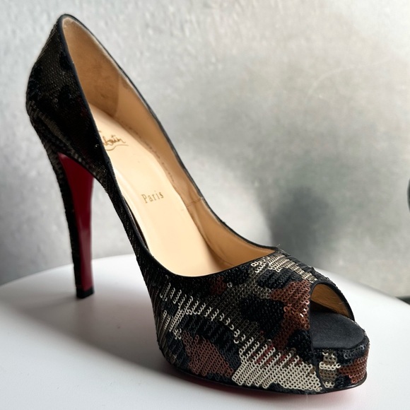🌺CHRISTIAN LOUBOUTIN 👠 Very Prive 120
Paillettes Peep Toe Pumps Size: 39.5 - Picture 3 of 13